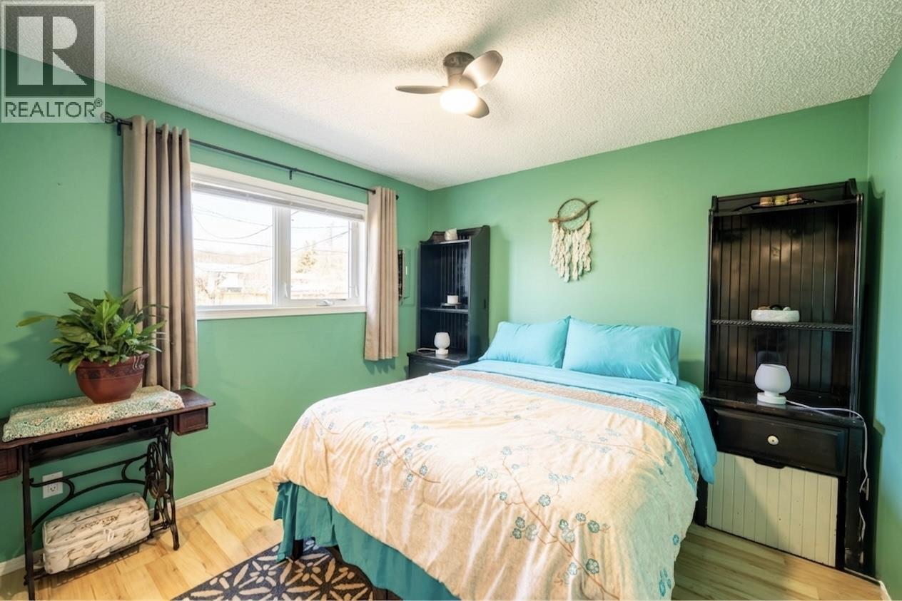9672 N SPRUCE STREET - 16
