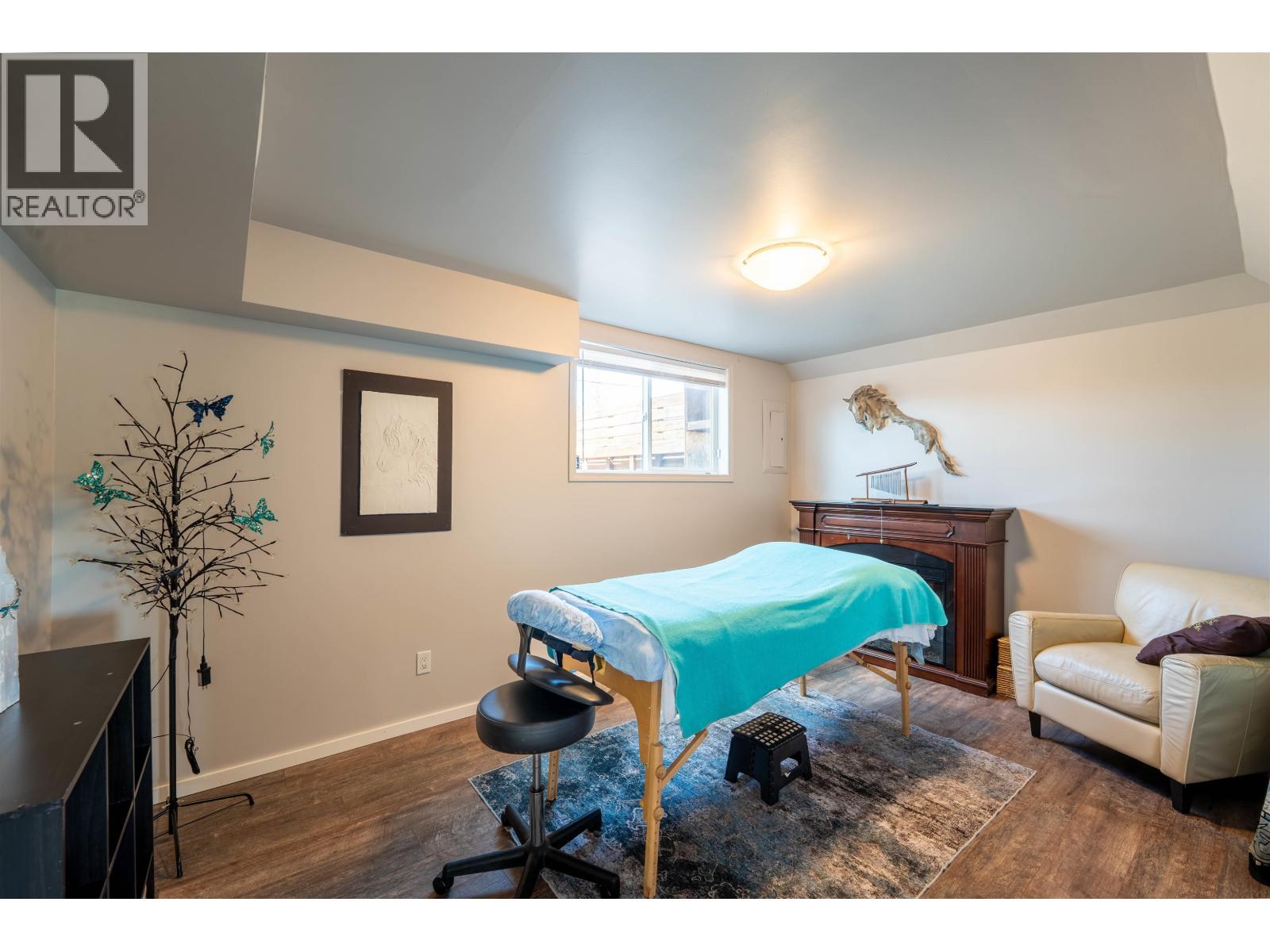 9672 N SPRUCE STREET - 24