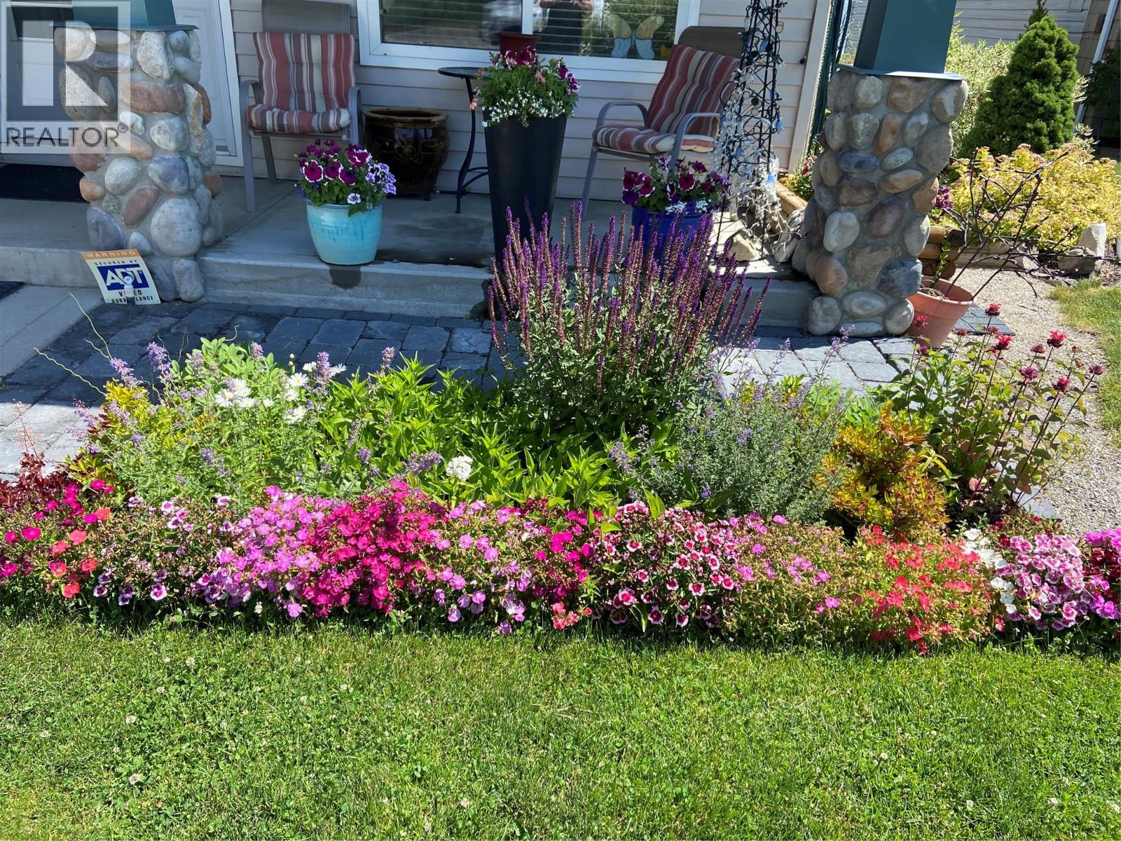  3691 Yorkton Road, West Kelowna