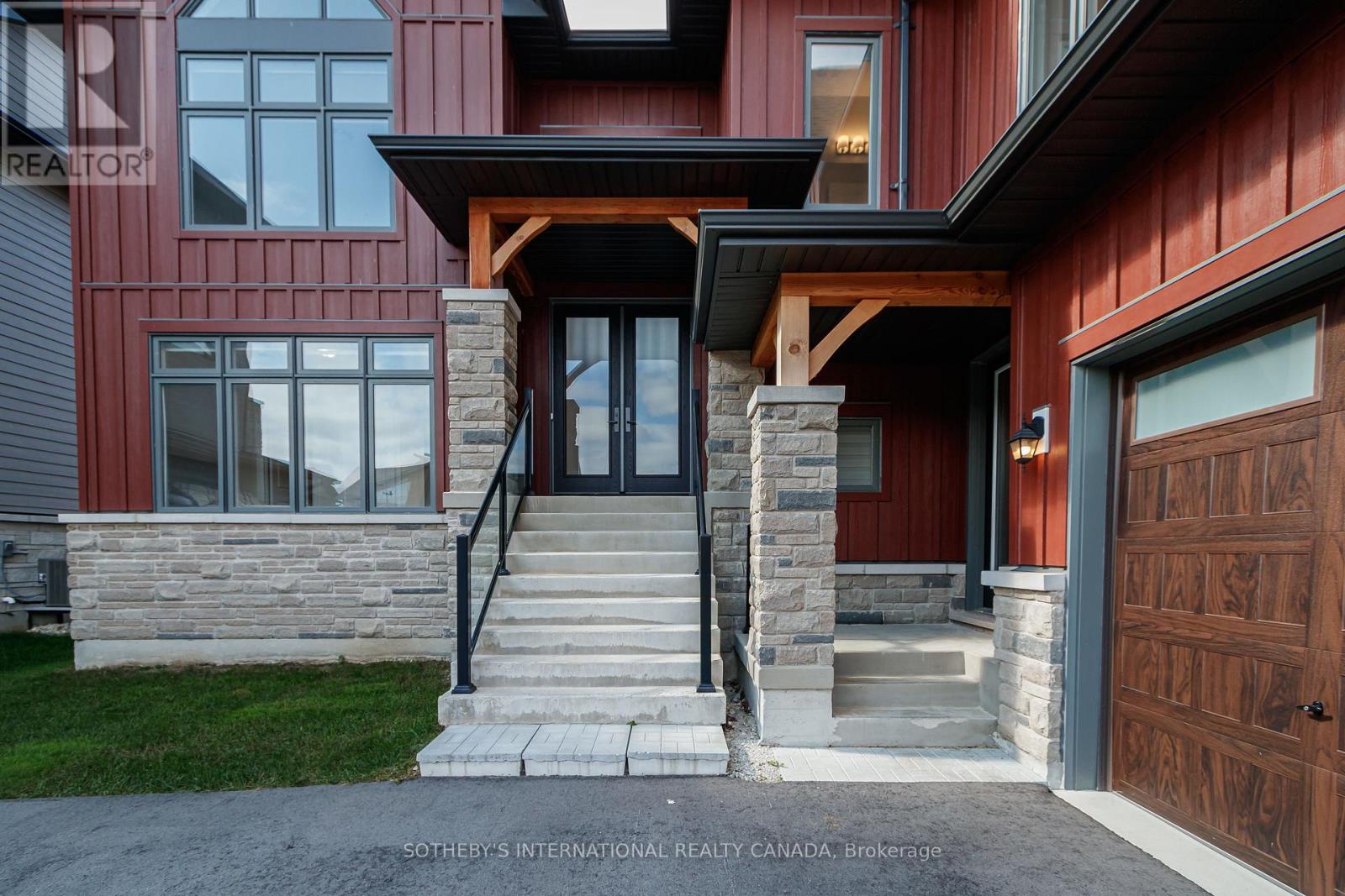 103 STONELEIGH DRIVE - 11