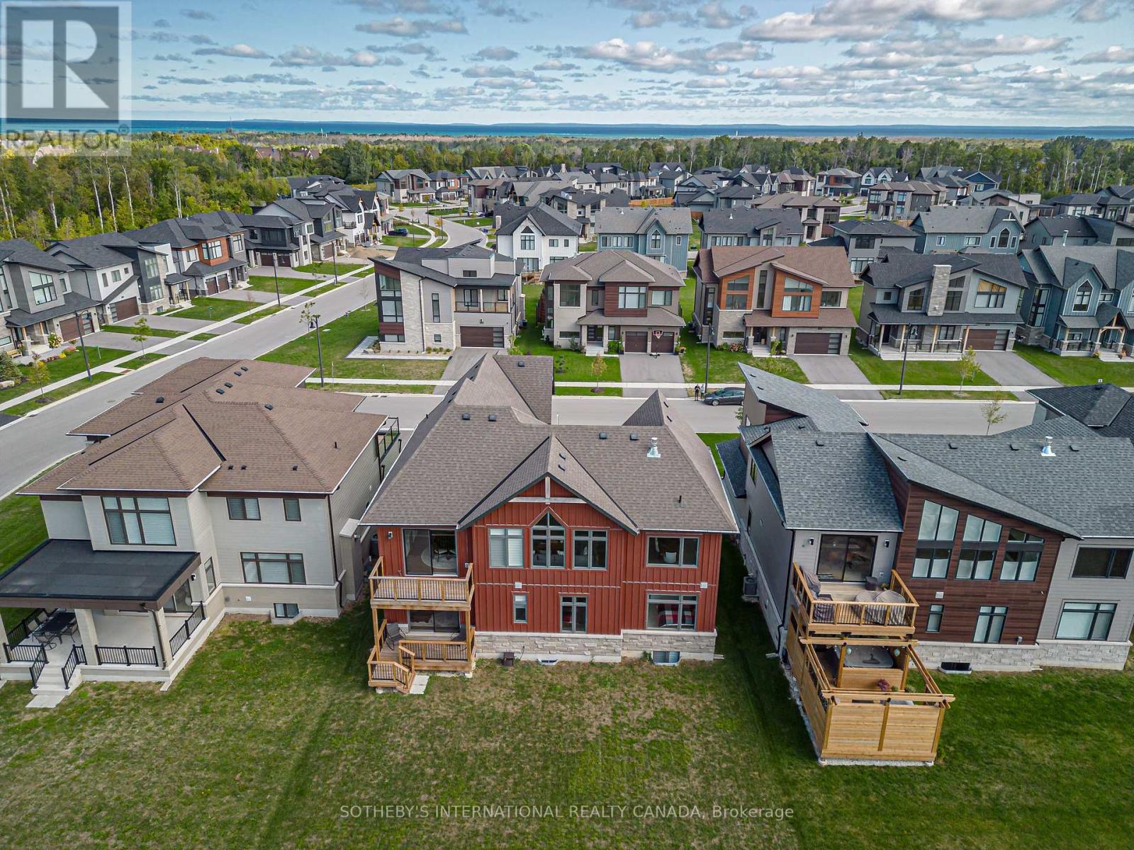 103 STONELEIGH DRIVE - 6