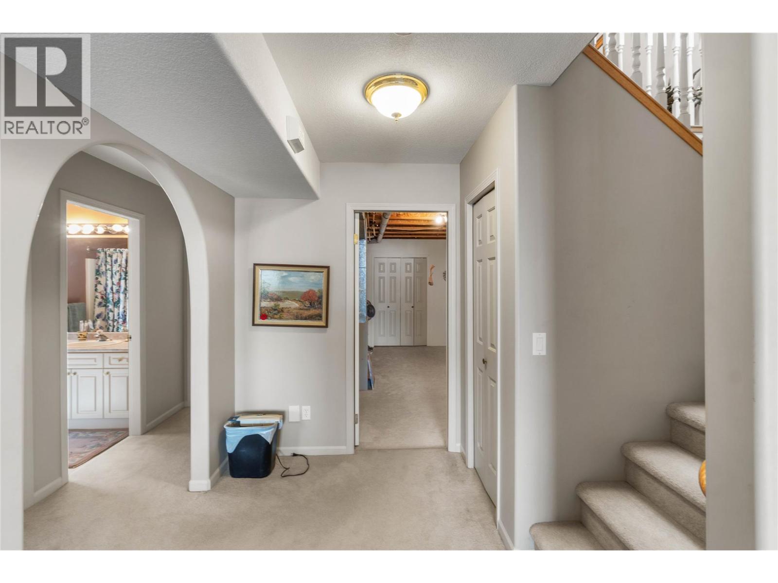 #20 255 PEMBERTON Terrace - 22