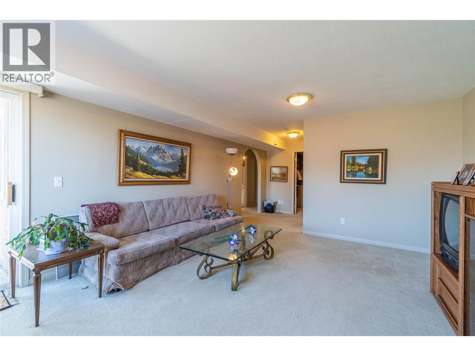 #20 255 PEMBERTON Terrace - 19