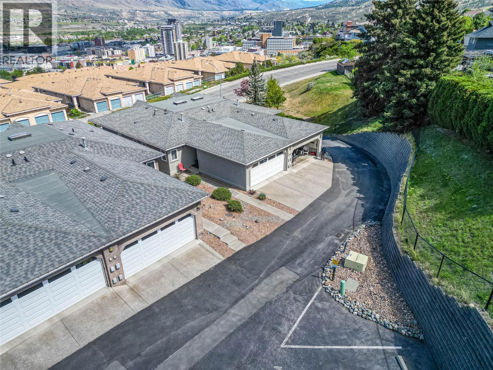#20 255 PEMBERTON Terrace - 36