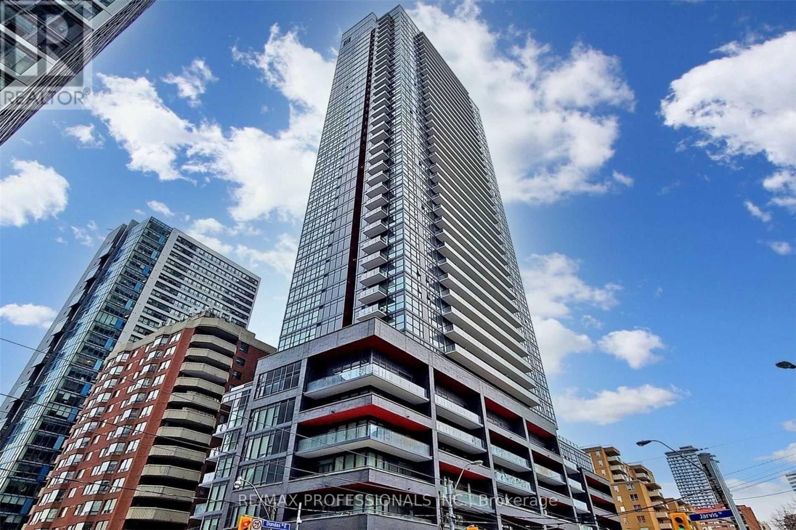 Listing photo of 4201 - 159 DUNDAS STREET