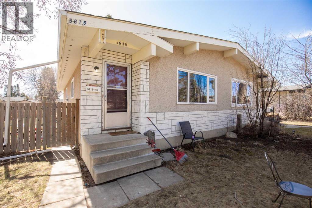5615 56 Avenue, Lacombe