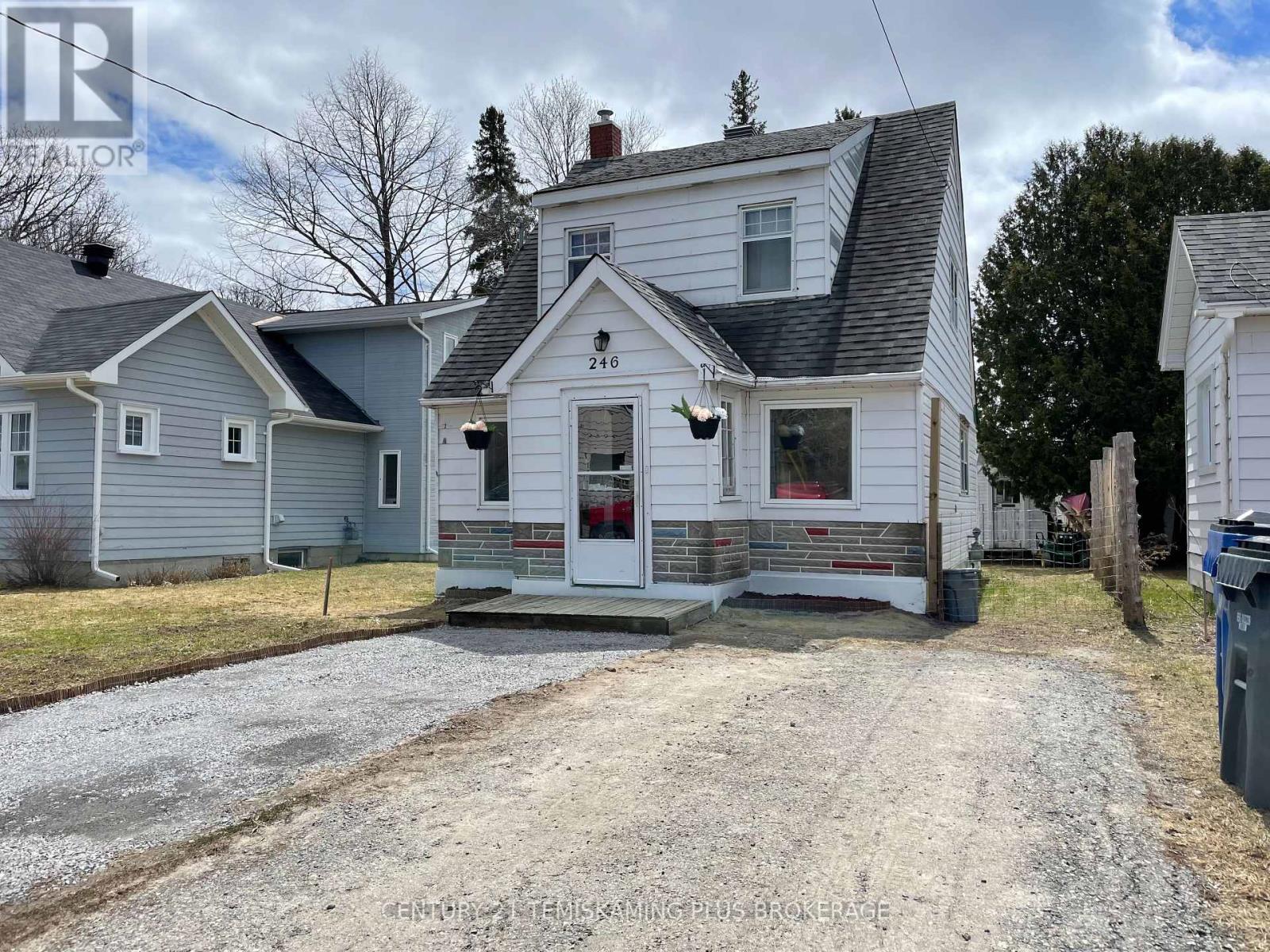 246 MCCAMUS AVENUE - 1