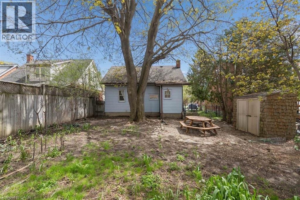 26 SYDNEY Street N, Kitchener, Ontario, N2H3L5 — Photo 18
