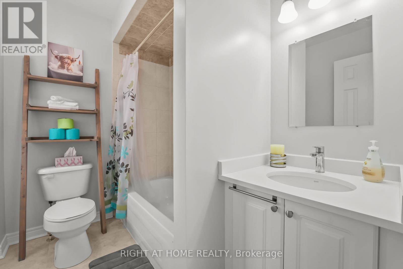 1216 FOX HILL STREET - 15