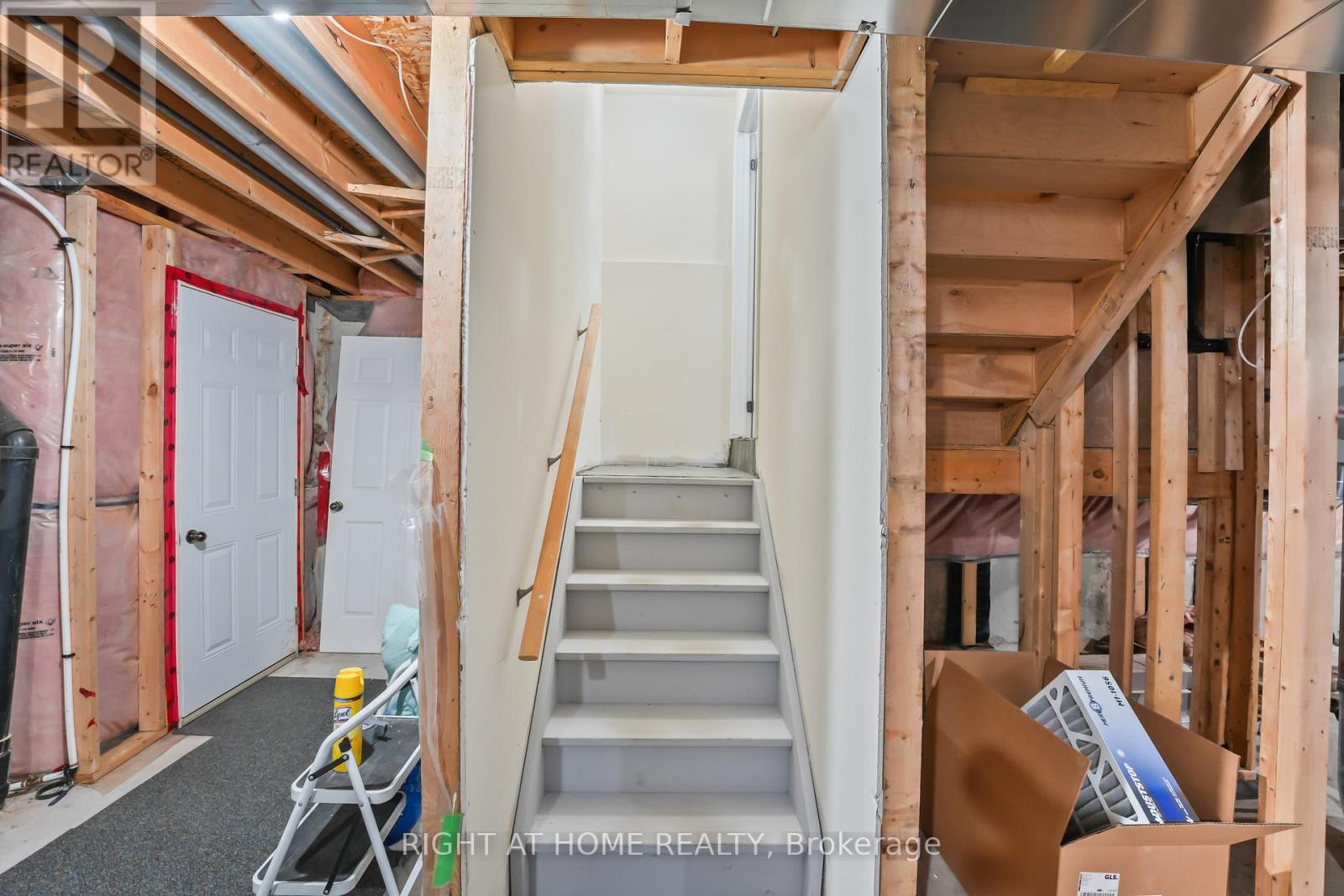 1216 FOX HILL STREET - 16