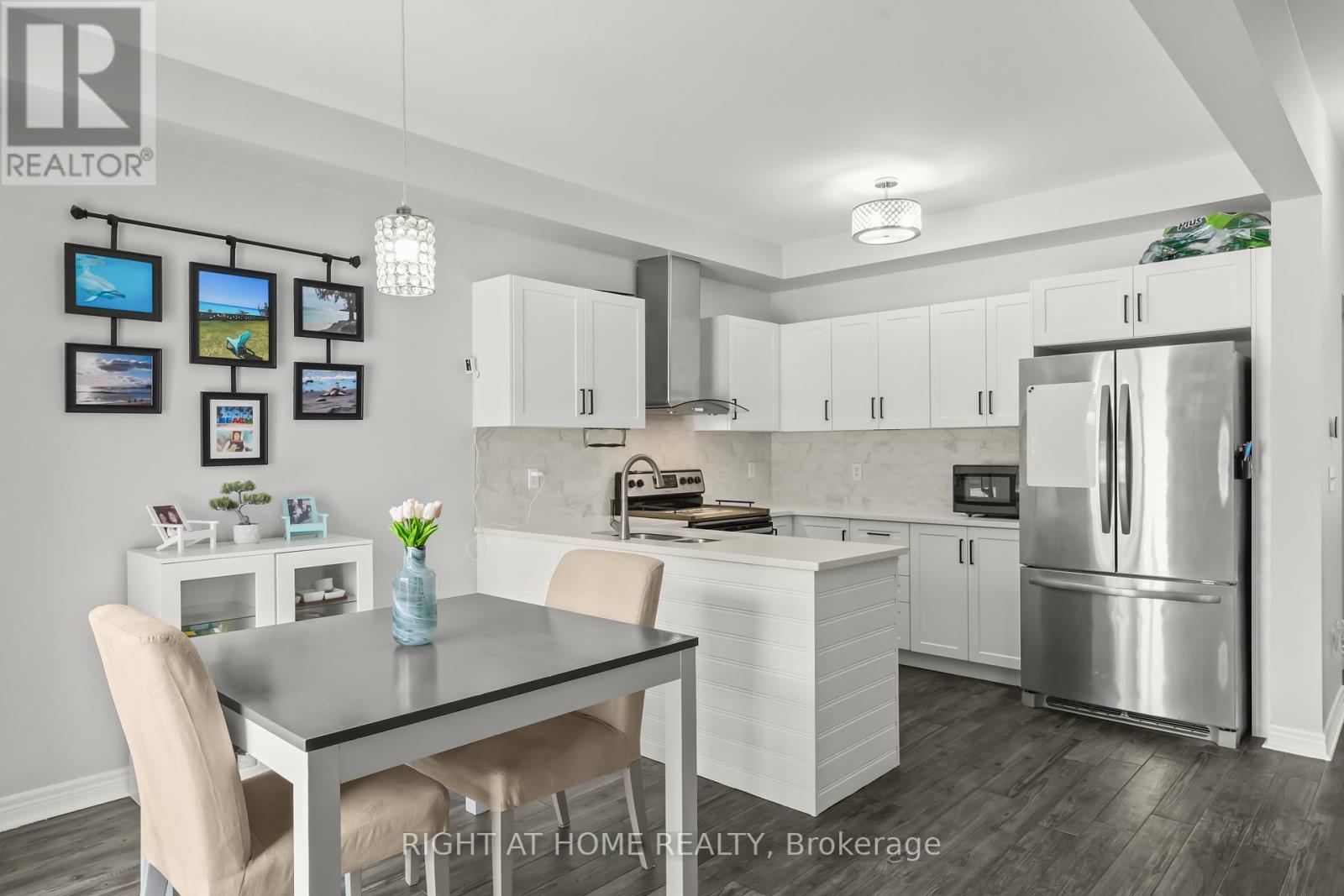 1216 FOX HILL STREET - 7