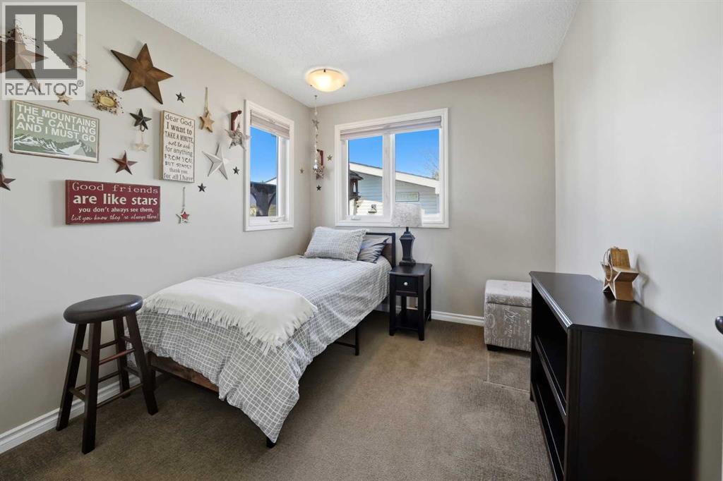 6 Sydney Close, Red Deer