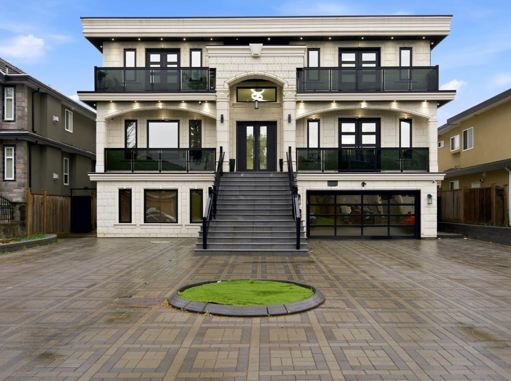 6899 CLEVEDON DRIVE