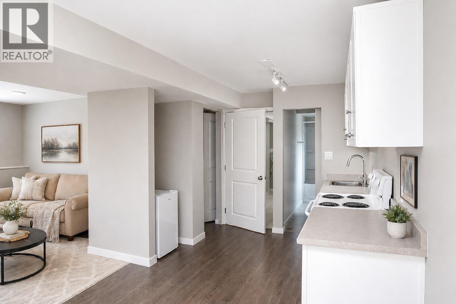 1820 CEDAR DRIVE, Squamish