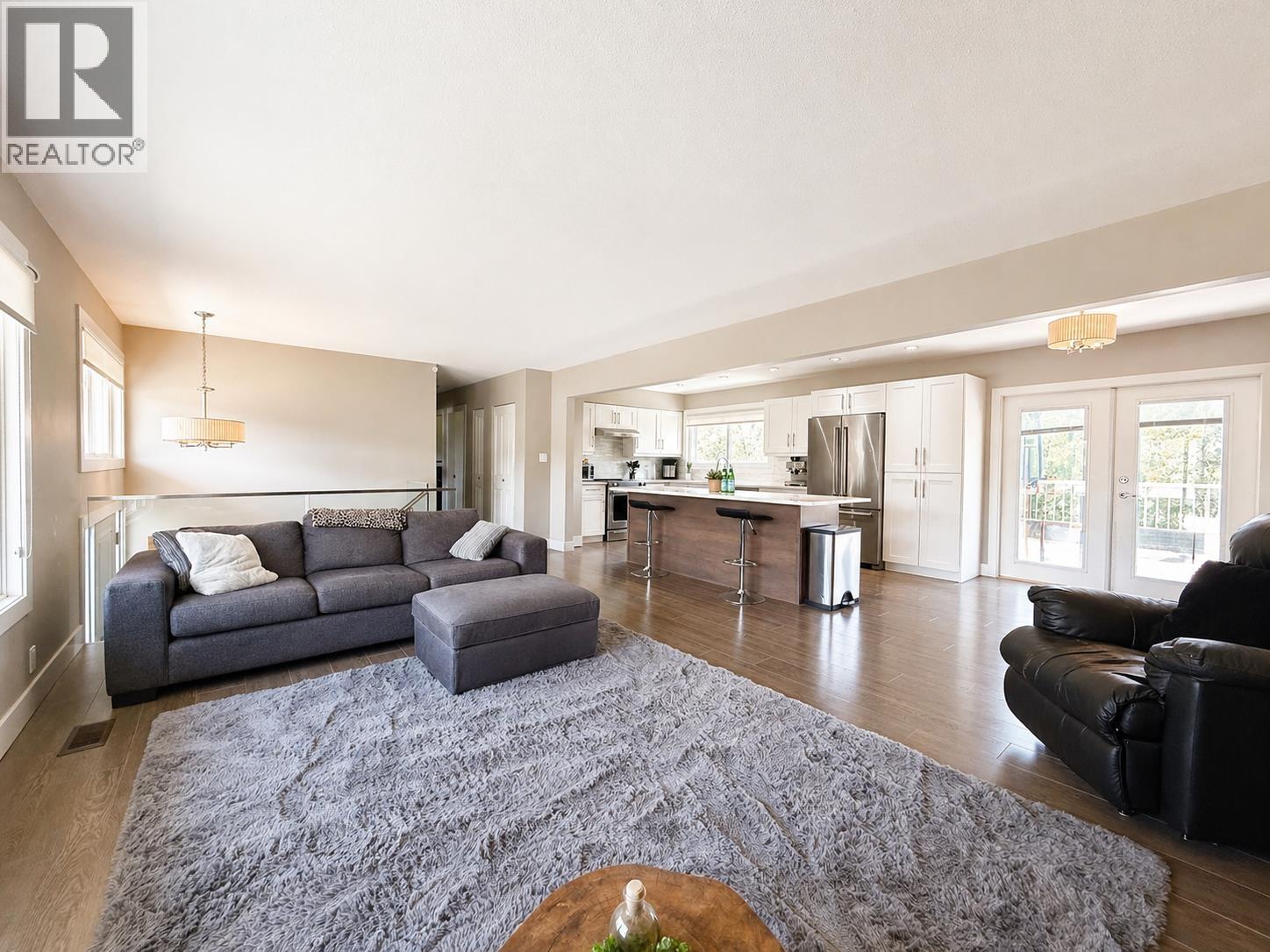 1820 CEDAR DRIVE, Squamish