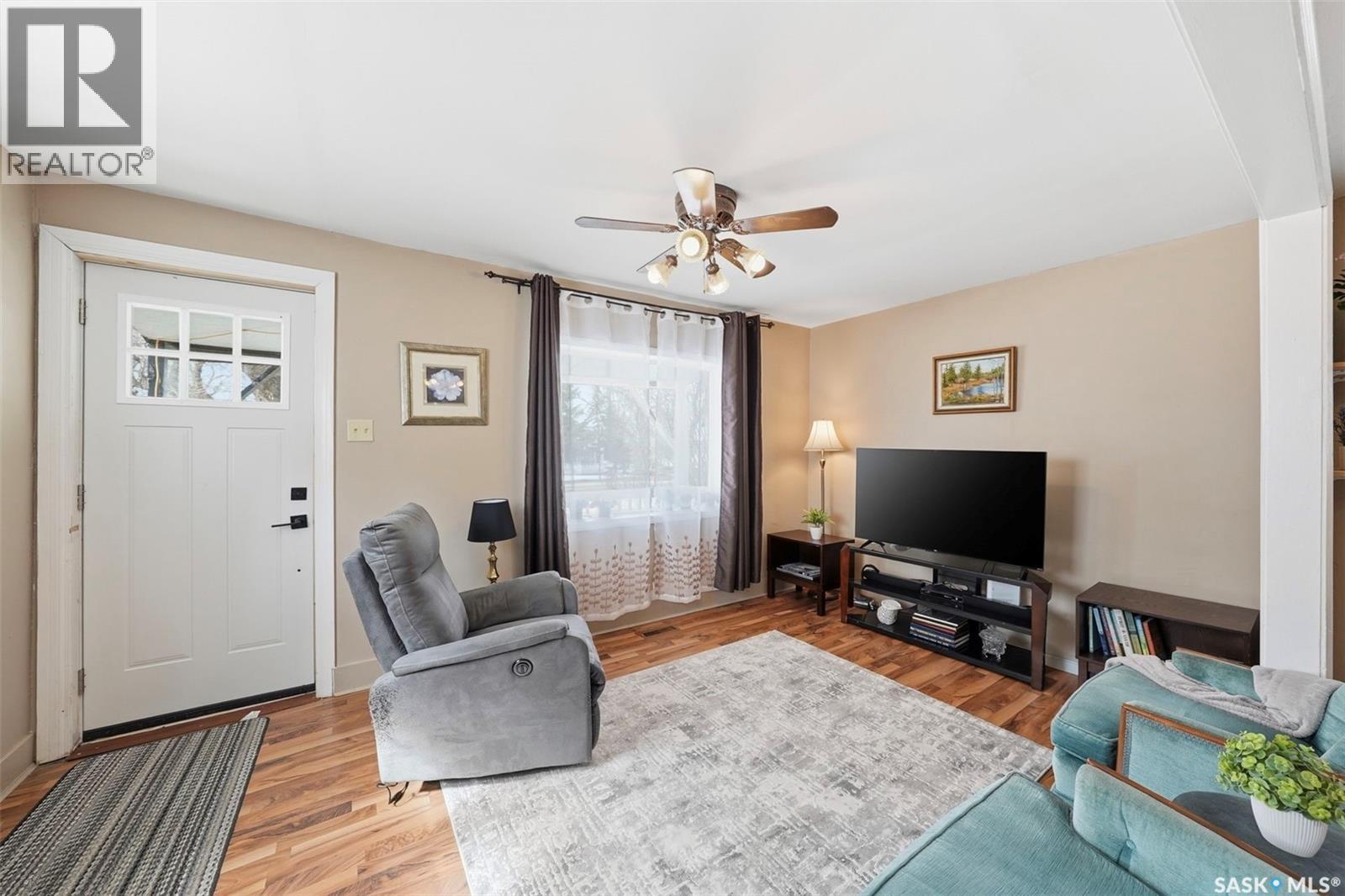 46 Bellamy AVENUE - 3