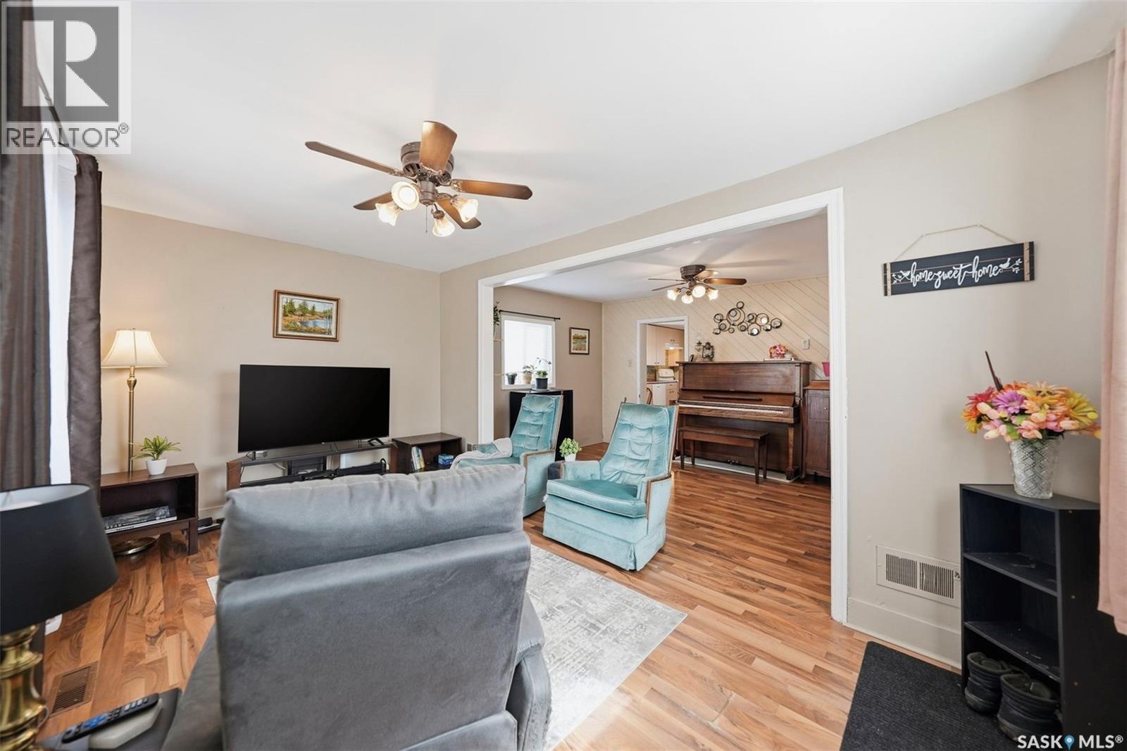 46 Bellamy AVENUE - 4