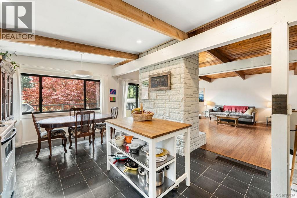 5362 Somerset Dr - 22