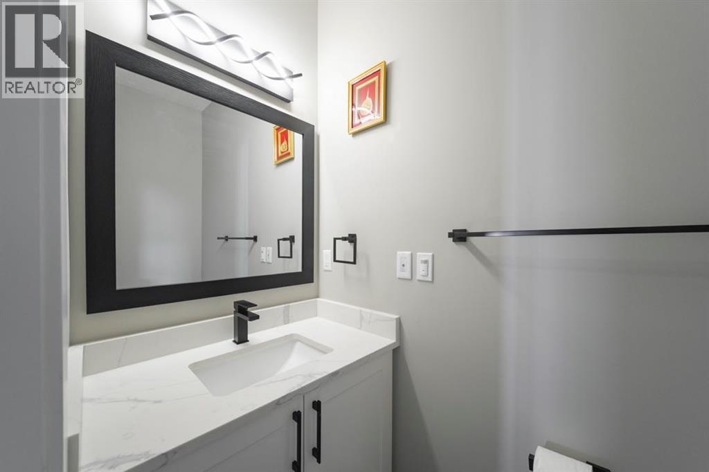128 Stonecreek Landing, Fort McMurray
