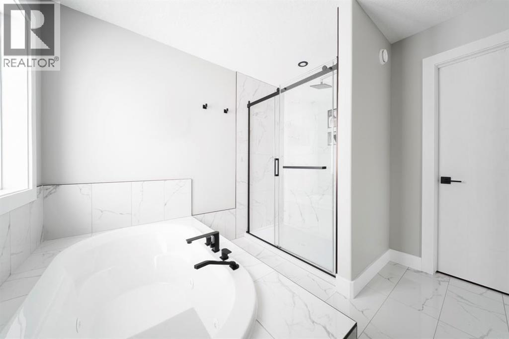 128 Stonecreek Landing, Fort McMurray