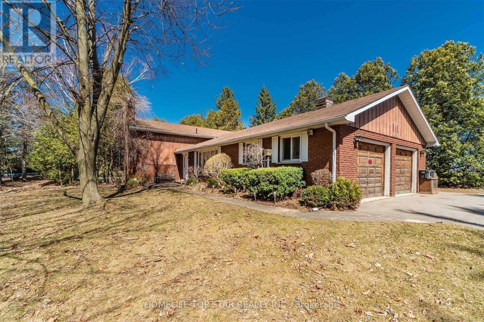 8733 HERITAGE ROAD - 1