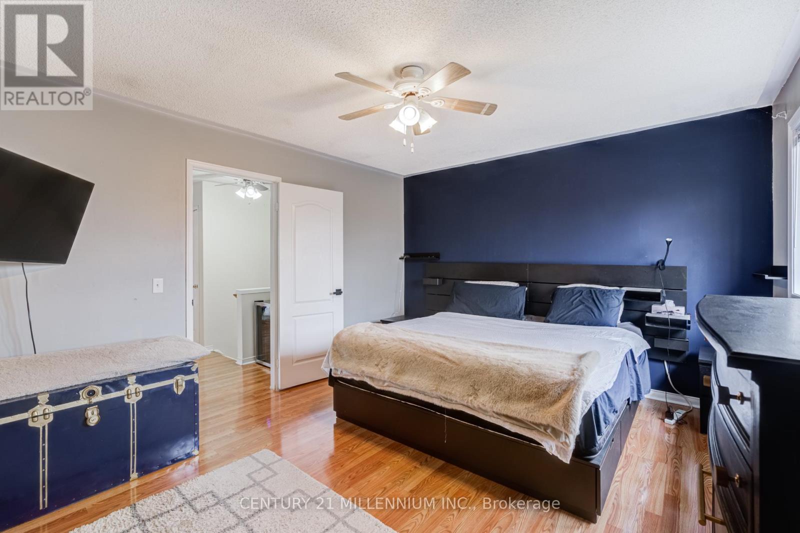 #39 7190 ATWOOD LANE - 26