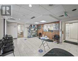 1645 Dundas Street W, Mississauga, ON L5C1E3 Photo 11
