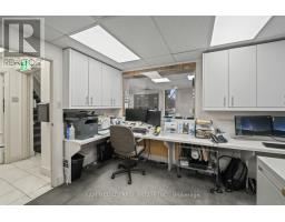 1645 Dundas Street W, Mississauga, ON L5C1E3 Photo 15