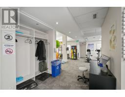 1645 Dundas Street W, Mississauga, ON L5C1E3 Photo 24