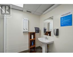 1645 Dundas Street W, Mississauga, ON L5C1E3 Photo 40
