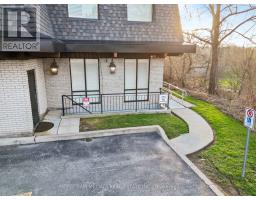 1645 Dundas Street W, Mississauga, ON L5C1E3 Photo 8