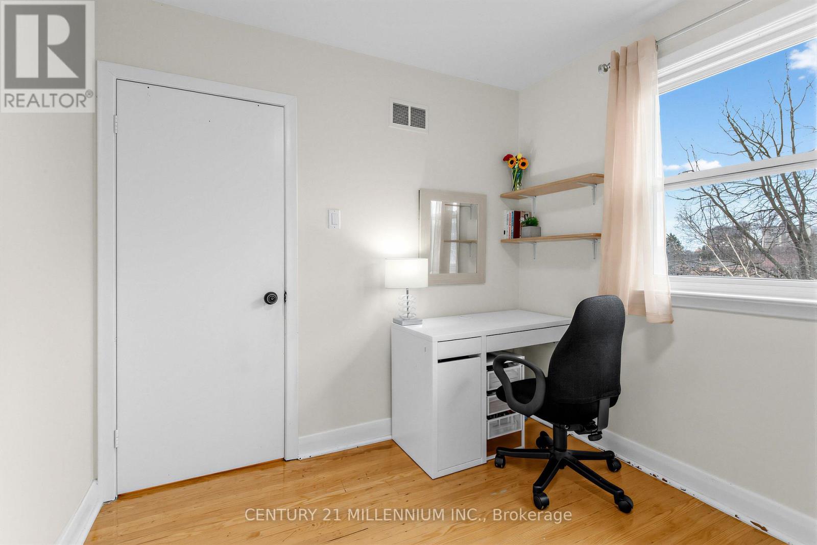 1426 WILSON AVENUE - 18