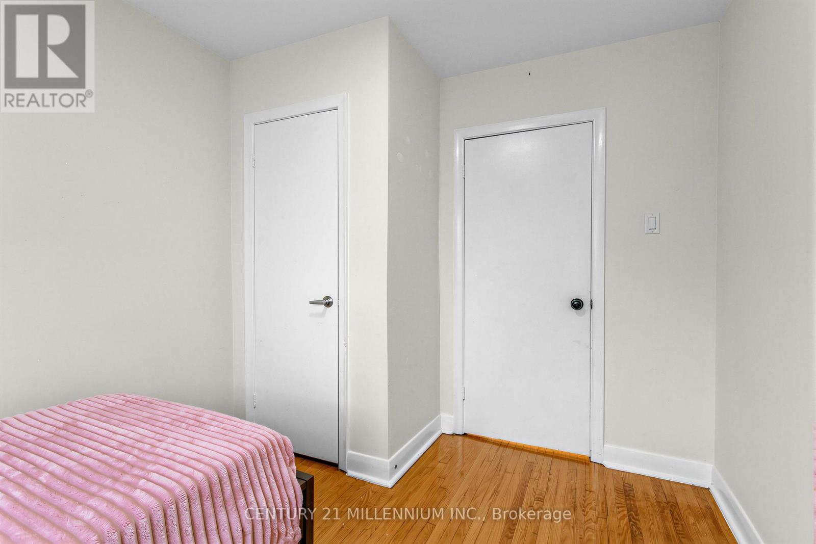 1426 WILSON AVENUE - 22