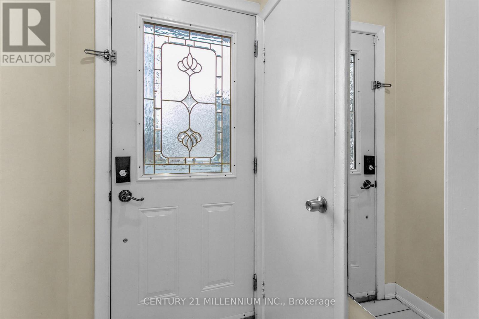 1426 WILSON AVENUE - 4