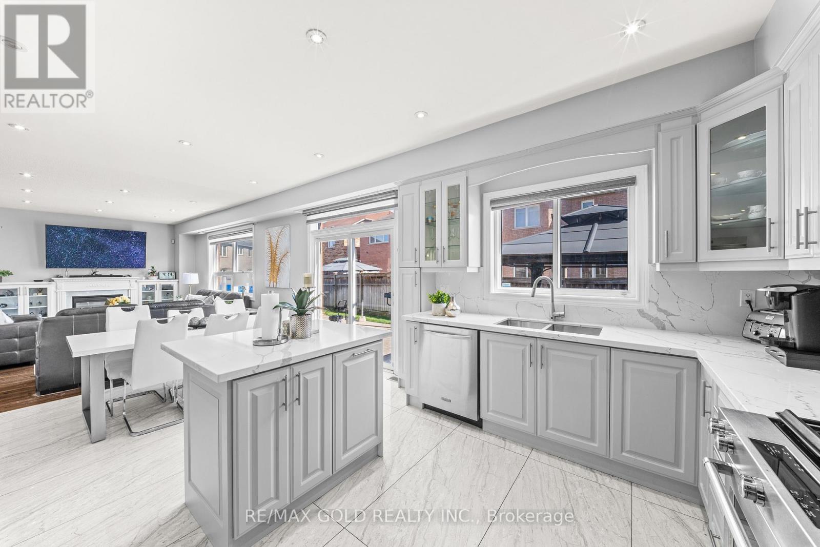3 POWELL DRIVE - 23