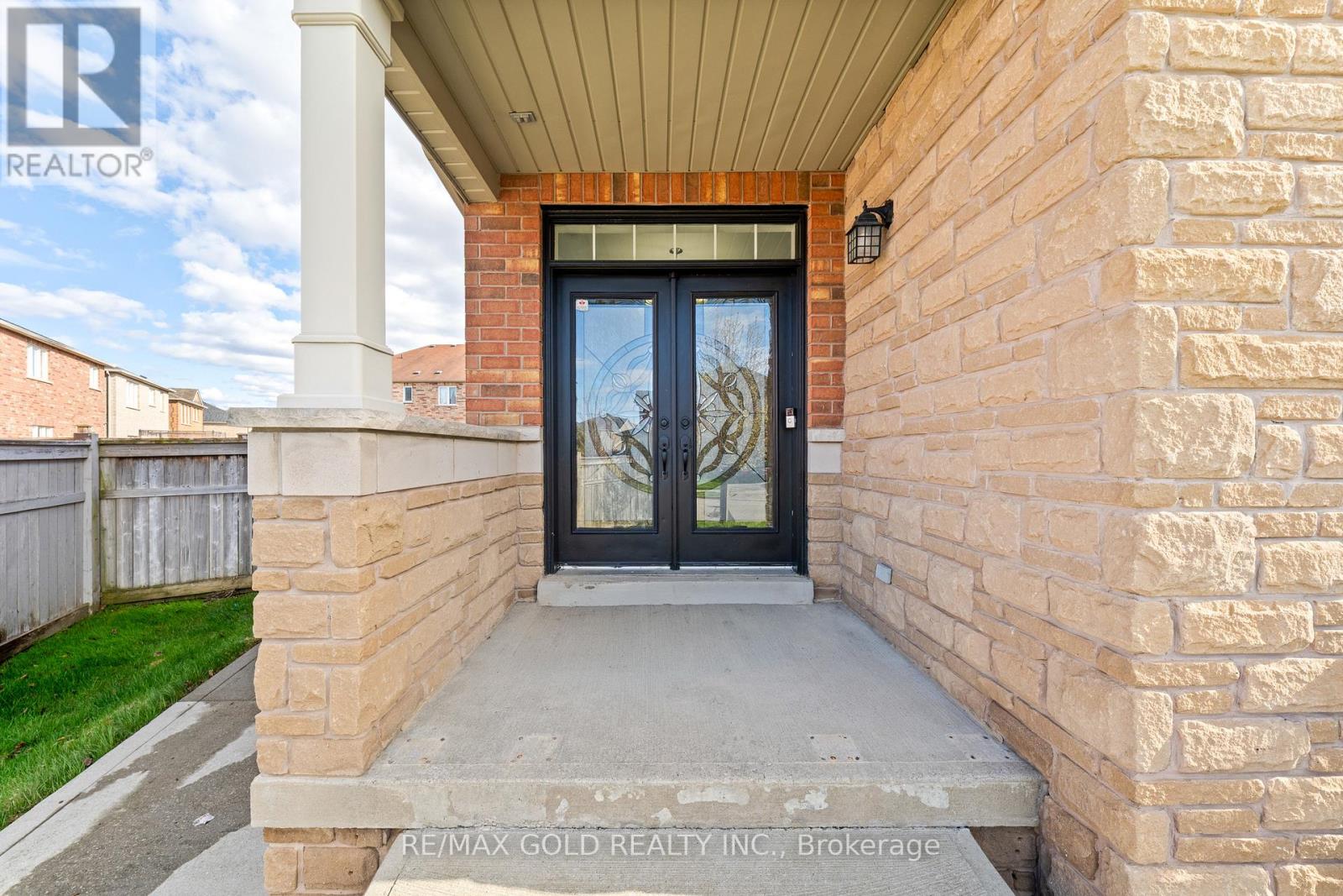 3 POWELL DRIVE - 5