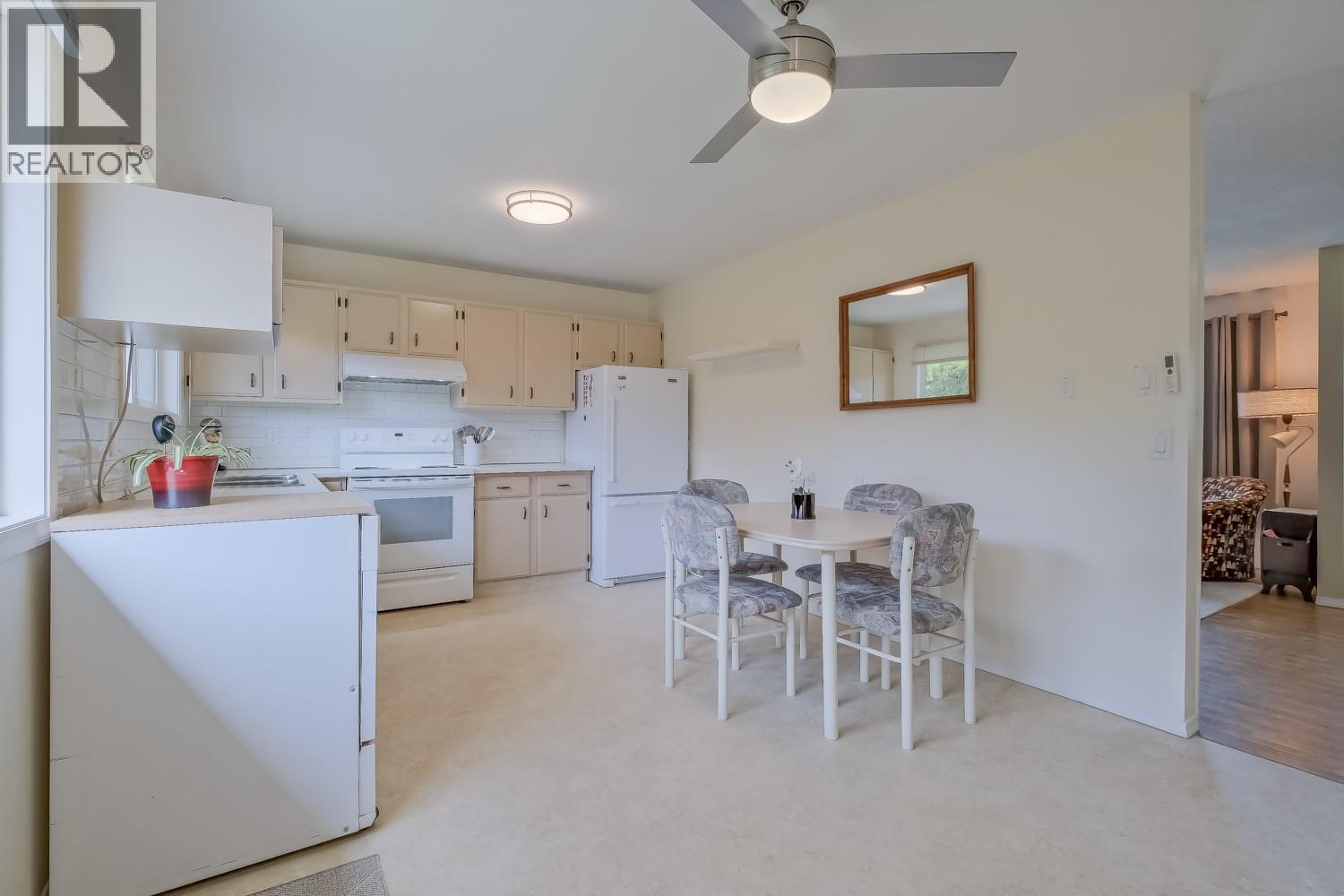2491 BASKIN Street, Penticton