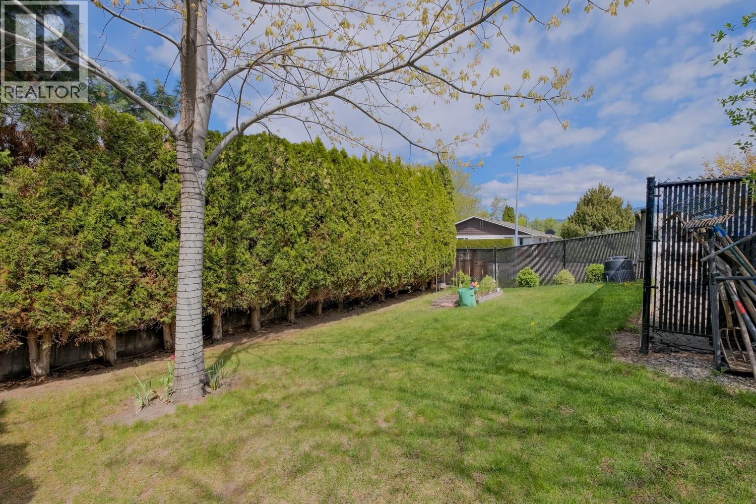 2491 BASKIN Street, Penticton