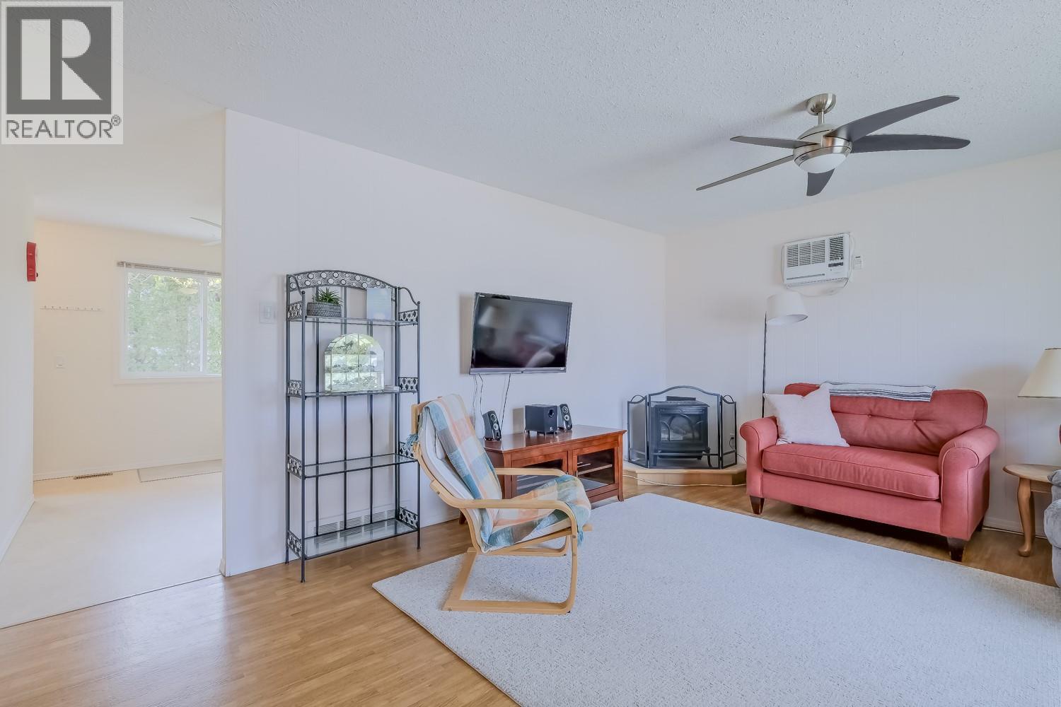 2491 BASKIN Street, Penticton