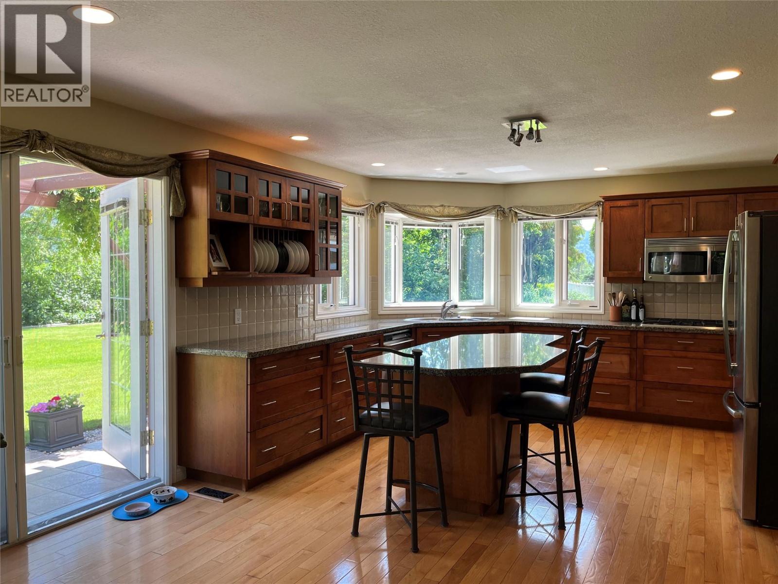 2601 9th Avenue - 6