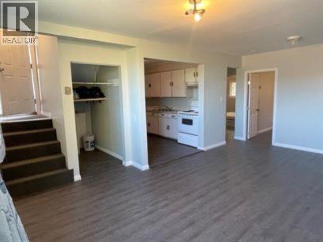 4912 SUNSET DRIVE - 7