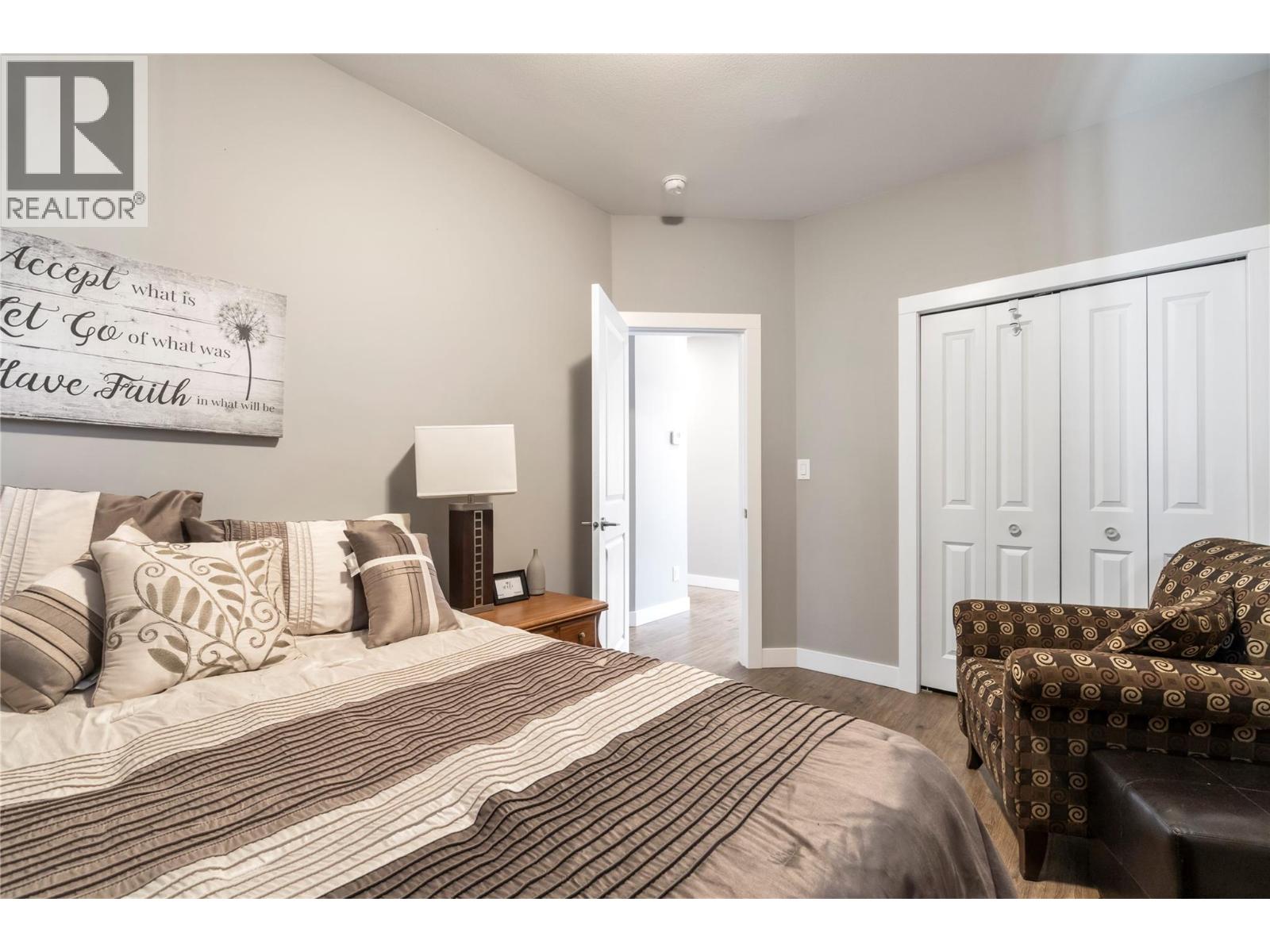 1260 23 Street SE - 21