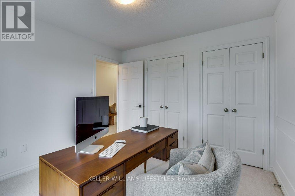 2090 DENVIEW AVENUE - 10