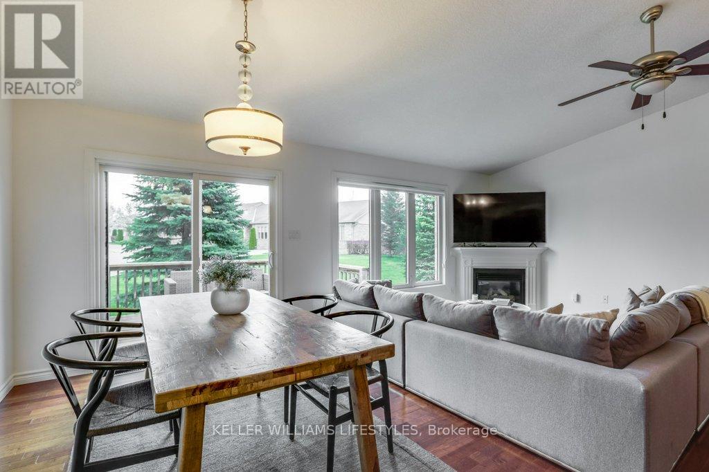 2090 DENVIEW AVENUE - 17