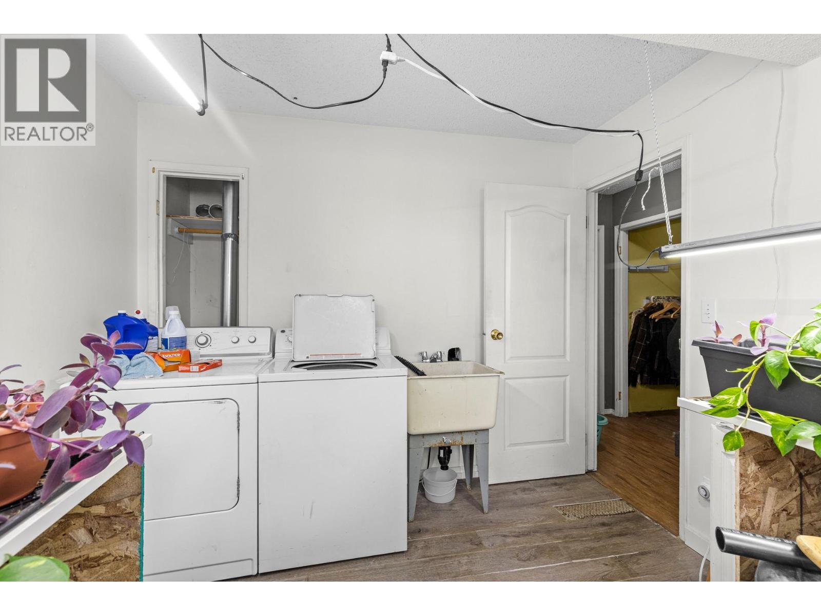 3395/3397 Webber Road - 60