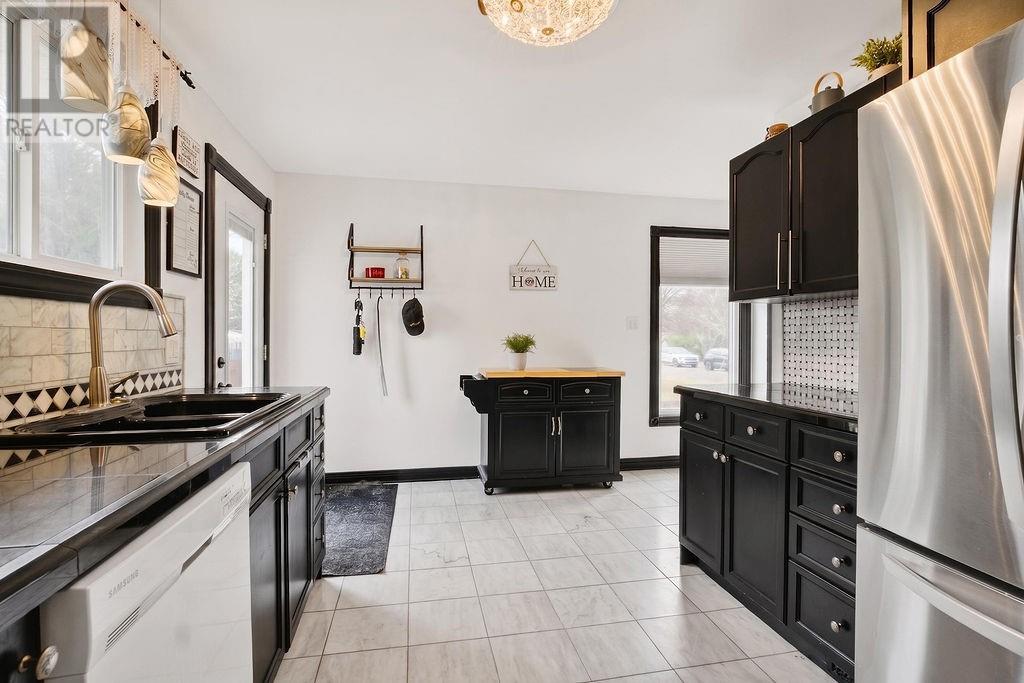 75 Claire, Greater Sudbury, Ontario, P0M1B0 — Photo 3