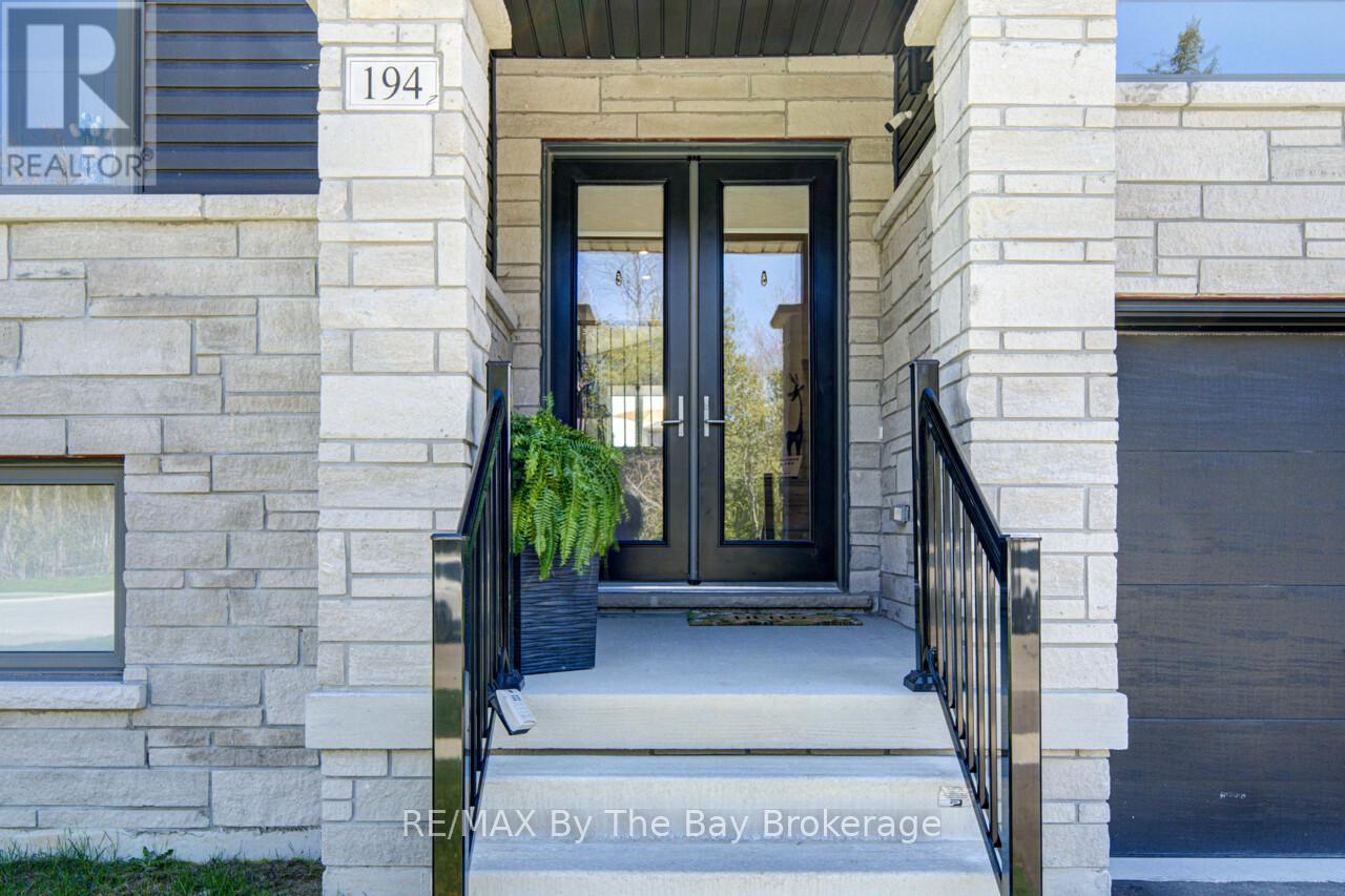 194 MAPLESIDE DRIVE - Image 3