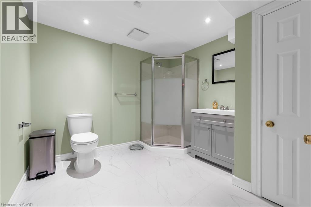 375 DELANCEY Boulevard, Hamilton, Ontario, L9B2B5 — Photo 33