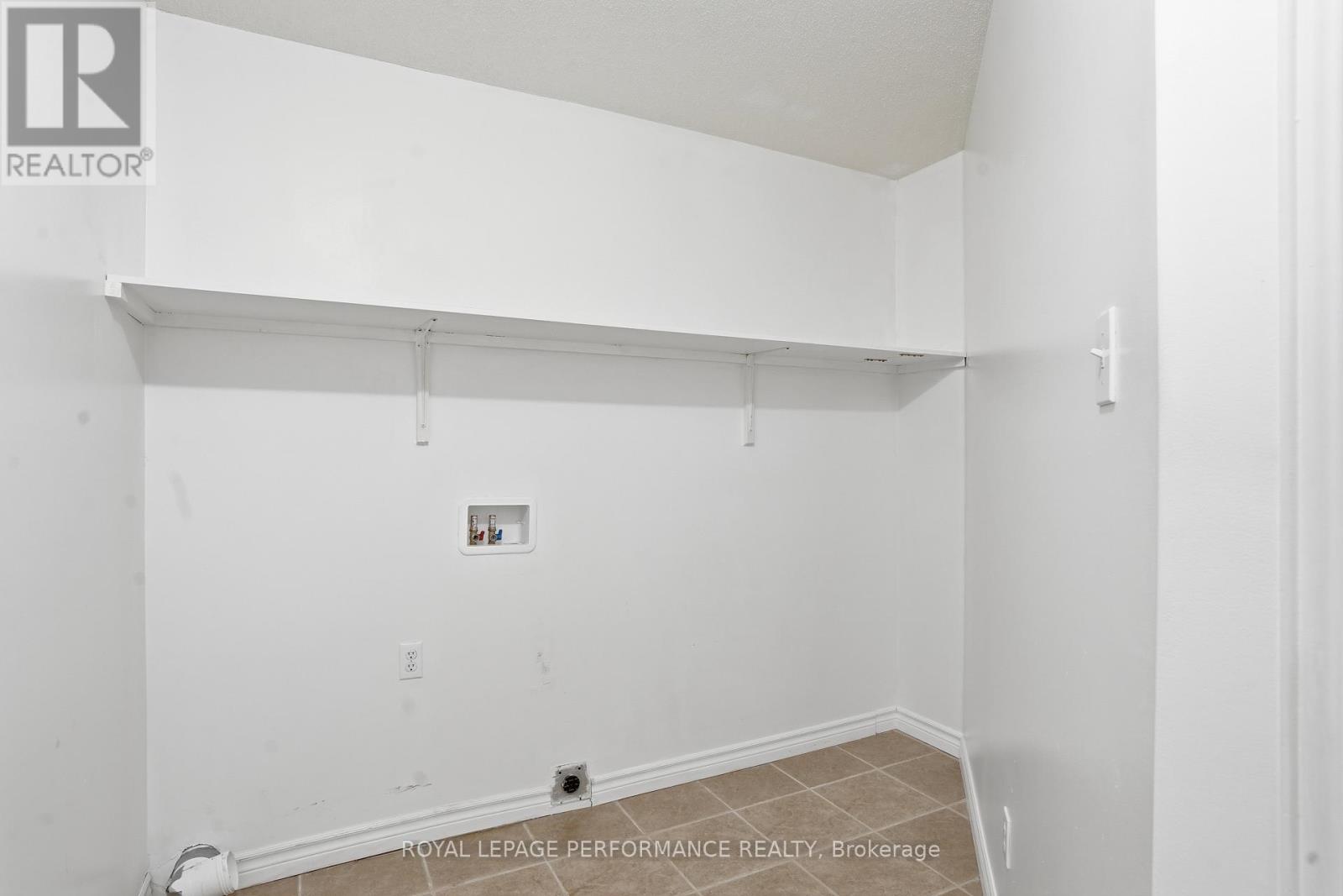 #122 1101 CLEMENT STREET - 20