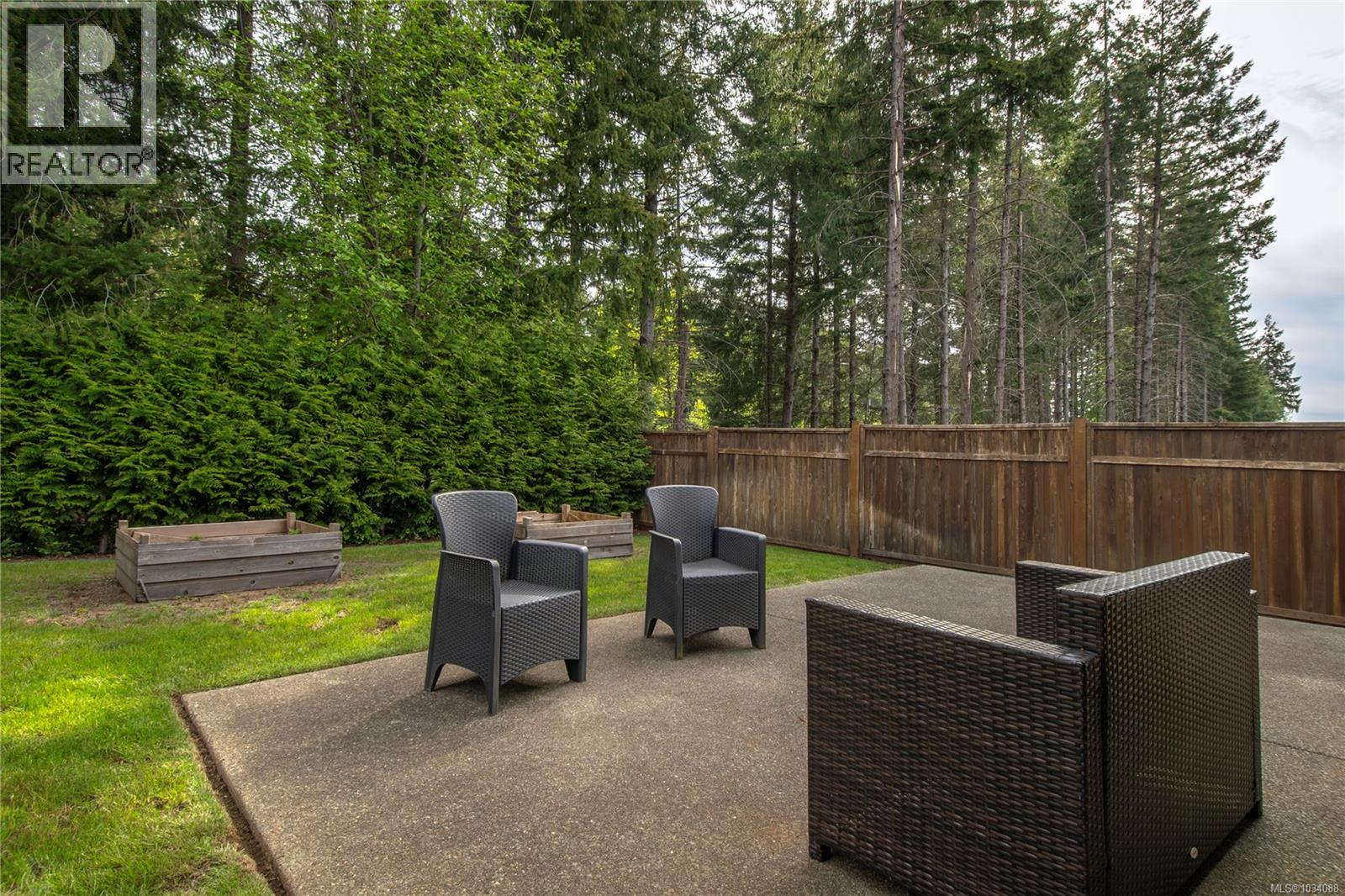 782 Salal St - 33